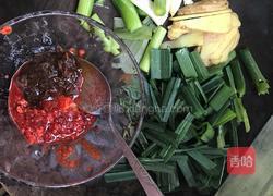 正宗清远味：焖乌鬃鹅的做法图解1