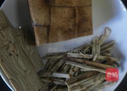 山茶油拌千层香干的做法图解2