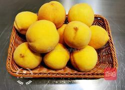 黄桃罐头的做法图解2