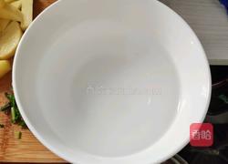 土豆条打卤面的做法图解2