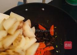 山药炒木耳的做法图解3