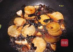 比肉还好吃的【香菇木耳炒素鸡】的做法图解8