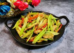 鸡胸肉炒芹菜