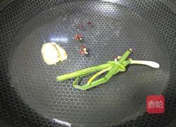 正宗糖醋排骨的做法图解1