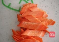 油蘑溜白菜的做法图解3