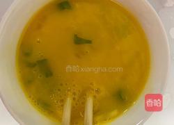 香肠炒鸡蛋的做法图解3