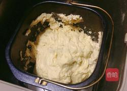 芹菜牛肉包子的做法图解1