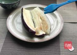 家庭版微波炉烤茄子的做法图解3