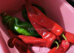 蒜蓉辣椒酱的做法图解1