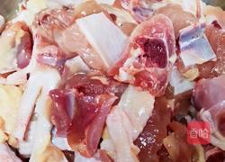 板栗烧鸡的做法图解2