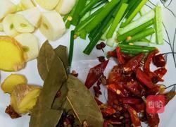 板栗烧鸡的做法图解4