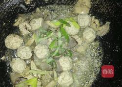 肉圆烩什鸡的做法图解5