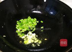 青椒火腿炒鸡蛋的做法图解5