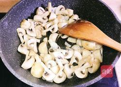 肉丸烧口蘑的做法图解13