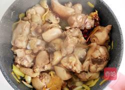 黄焖鸡腿肉的做法图解8