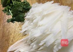 萝卜丝汆羊肉丸子汤的做法图解1