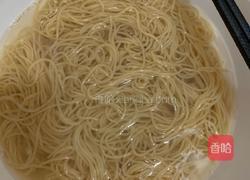 西红柿鸡蛋拌面的做法图解3