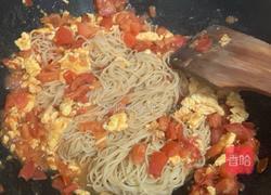 西红柿鸡蛋拌面的做法图解8