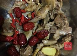 山药鸽子汤的做法图解3