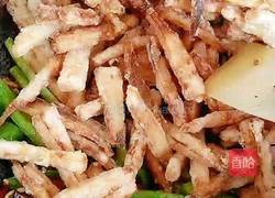 干煸藕条的做法图解10