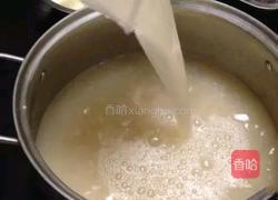 百合秋梨膏的做法图解2