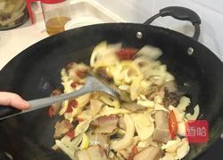 小腊猪穿竹林～竹笋炒腊肉的做法图解4