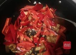 红辣椒炒肉的做法图解5