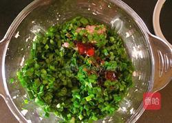 韭菜猪肉饺子的做法图解4