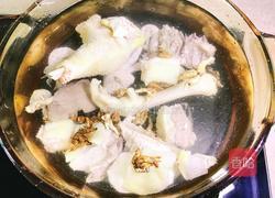 手掌参炖鸡的做法图解6