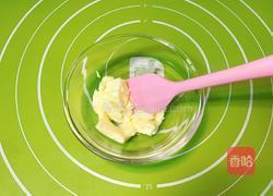 爱心椰蓉包的做法图解1