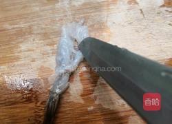 酥脆凤尾虾的做法图解4