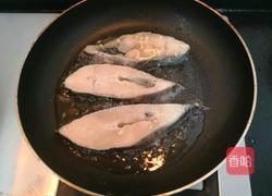 香煎鳕鱼的做法图解7
