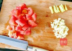 番茄蒸海鱼的做法图解3