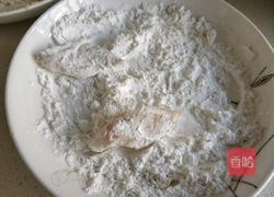 酥炸鳕鱼块的做法图解4