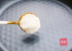 椰香虾仁炒饭的做法图解2