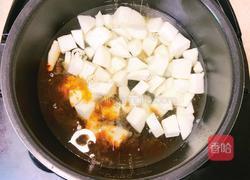 桃胶炖雪梨的做法图解6