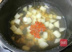 桃胶炖雪梨的做法图解8