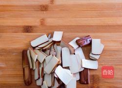 辣椒鸡蛋干的做法图解2