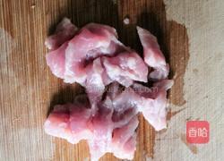 苦瓜炒肉片的做法图解1