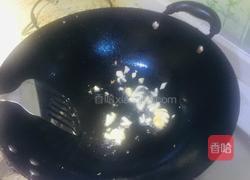 豇豆末鸡蛋木耳炒火腿肠的做法图解4