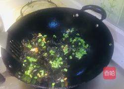 豇豆末鸡蛋木耳炒火腿肠的做法图解6