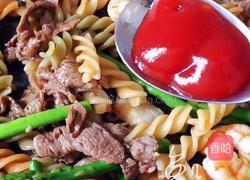 牛肉虾仁芦笋意面的做法图解18