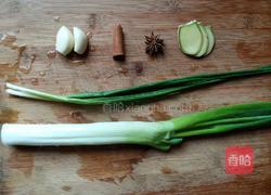 红烧鸭脖的做法图解2