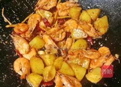 香辣土豆虾的做法图解15