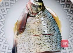 茄汁鱼头煲的做法图解2