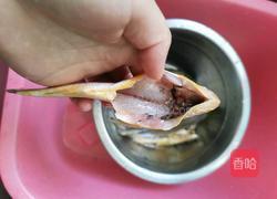 小黄鱼烧豆腐的做法图解1