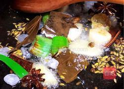 黄豆煲鸡脚的做法图解3