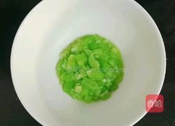 丝瓜鲜虾饼 (宝宝辅食)的做法图解6
