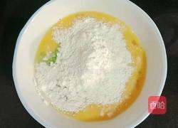 丝瓜鲜虾饼 (宝宝辅食）的做法图解10