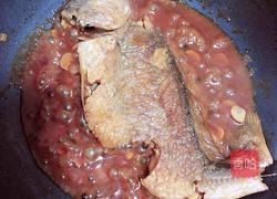 煎烧黄花鱼的做法图解11